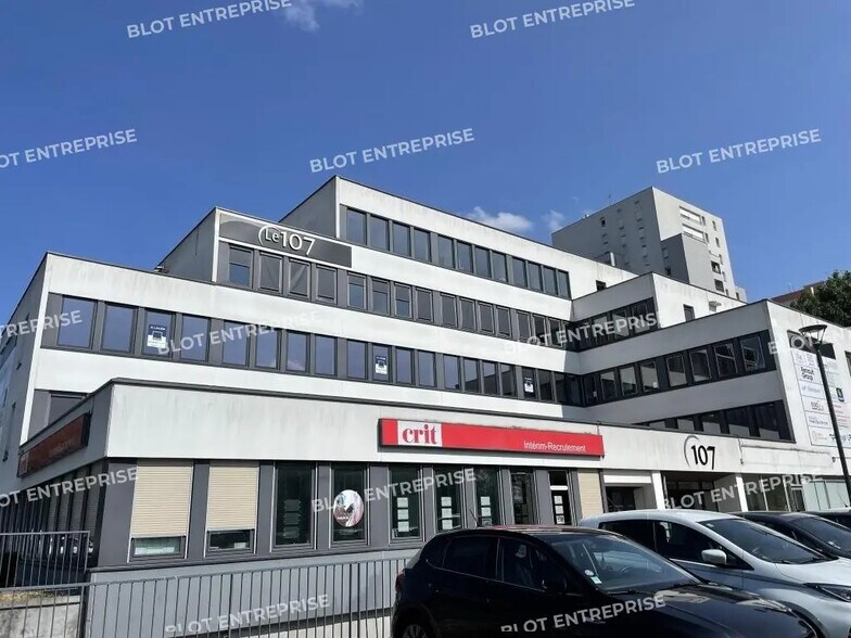 Bureau dans Rennes à louer - Photo du bâtiment - Image 2 de 7