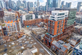 487 Adelaide St W, Toronto, ON - Aerial  map view