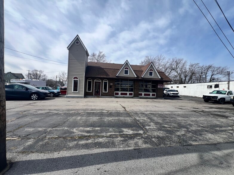 5822 Transit Rd, Depew, NY à vendre - Photo du bâtiment - Image 2 de 9