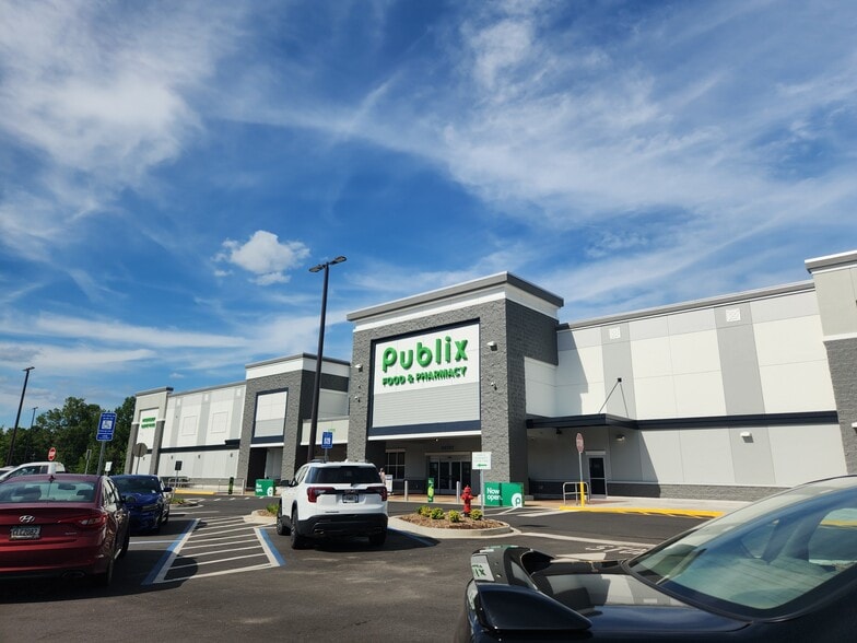 2775 N Columbia St, Milledgeville, GA for lease - Building Photo - Image 1 of 4