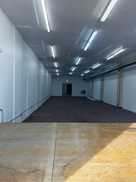 3140 W 59th St, Chicago, IL for lease - Interior Photo - Image 3 of 26