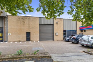 Plus de détails pour 100 Parry St, Newcastle West - Local d'activités à louer