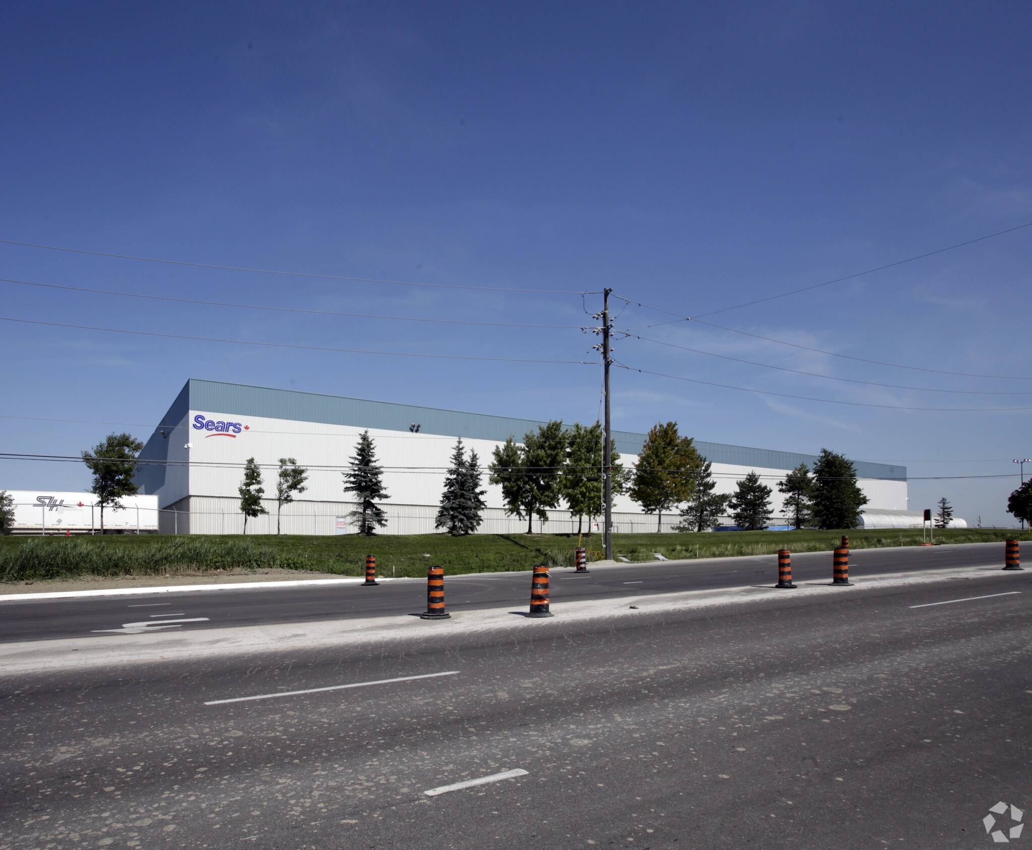 9501 Hwy-50 Hwy, Vaughan, ON for lease Primary Photo- Image 1 of 4