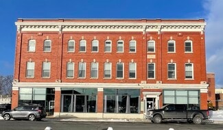 Plus de détails pour 42 Summer St, Pittsfield, MA - Bureau à vendre