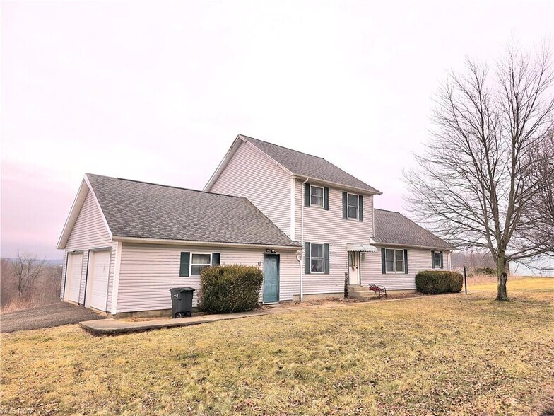 141 Meadowpark Dr, Cambridge, OH à vendre - Photo du bâtiment - Image 2 de 5
