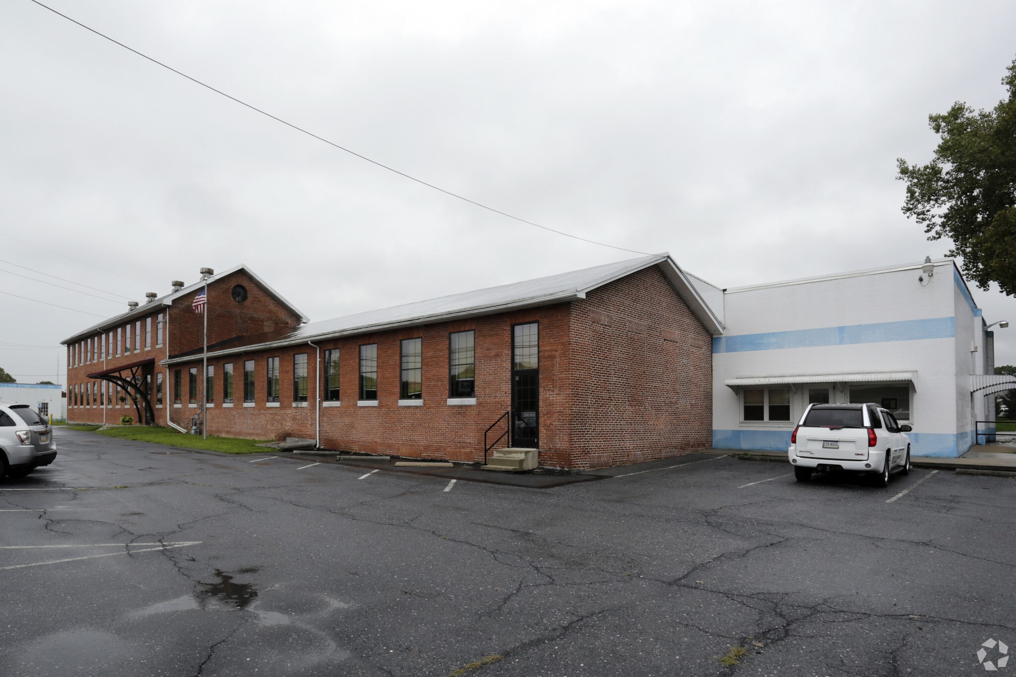 1349 Cumberland St, Lebanon, PA for lease Primary Photo- Image 1 of 53