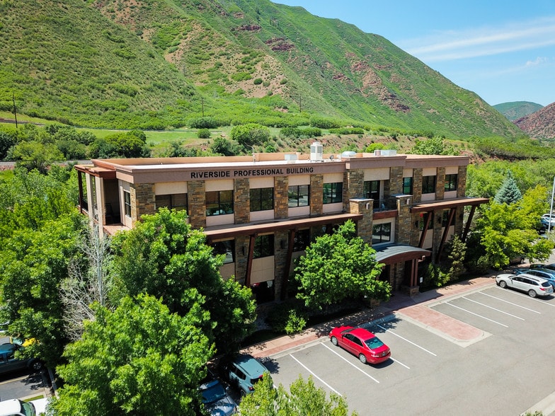 2700 Gilstrap Ct, Glenwood Springs, CO for lease - Building Photo - Image 3 of 20