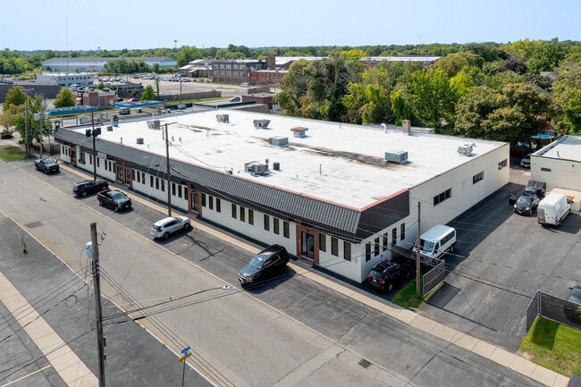 Plus de détails pour 25-45 Rutter St, Rochester, NY - Industriel aux enchères