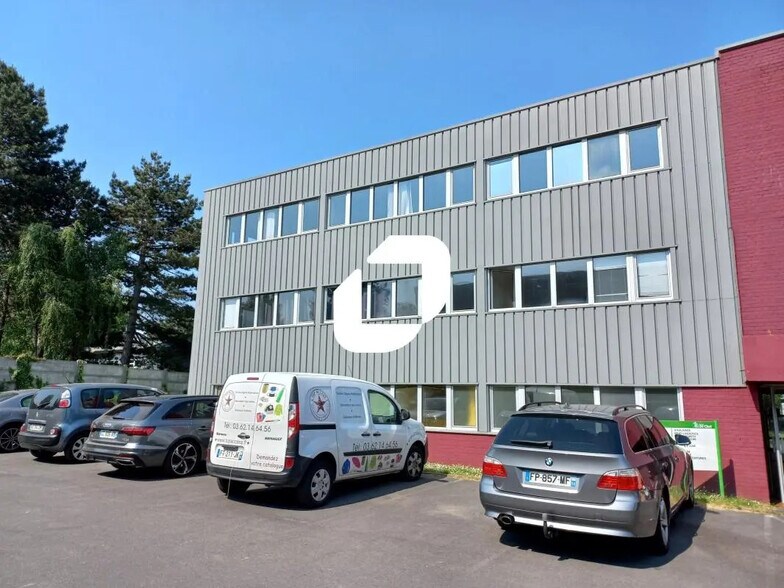 24 Rue Paul Langevin, Lezennes à louer - Photo du bâtiment - Image 2 de 10