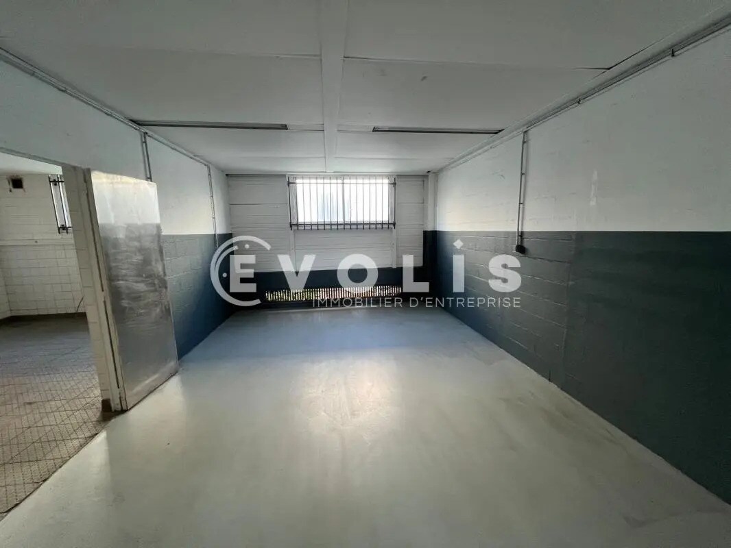 Office in Combs-la-Ville for lease Interior Photo- Image 1 of 11