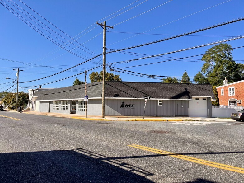 337-343 S Broadway, Gloucester City, NJ à louer - Photo du bâtiment - Image 2 de 5