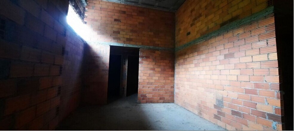 Retail in Vigo, Pontevedra for lease - Interior Photo - Image 3 of 12