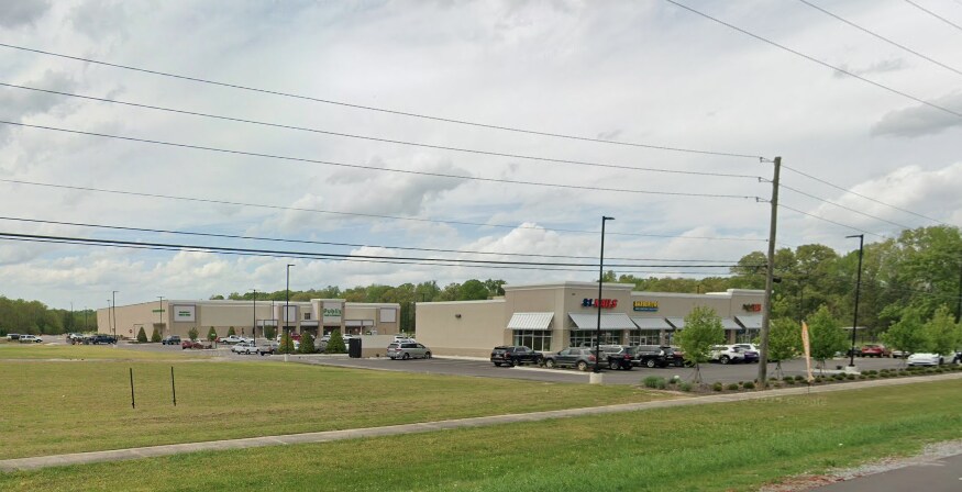 5039 US Highway 231, Wetumpka, AL à louer - Photo du bâtiment - Image 1 de 4