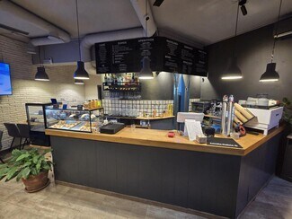 Plus de détails pour Commerce de détail à louer