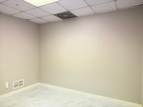 310 Walnut Bend Rd, Cordova, TN for lease Interior Photo- Image 1 of 4