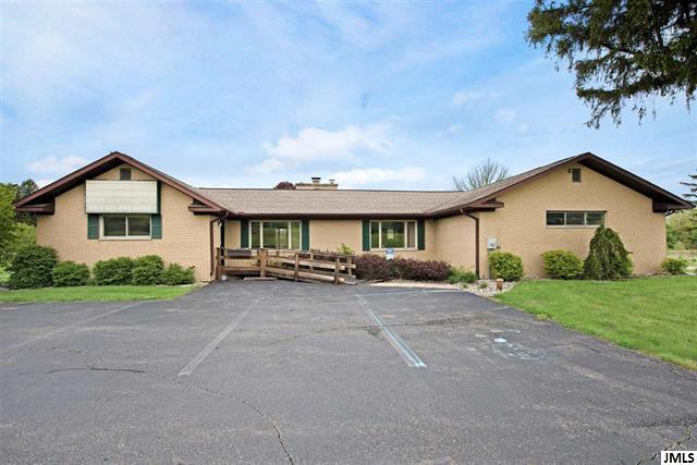 3600 Spring Arbor Rd, Jackson, MI à louer - Photo principale - Image 1 de 13