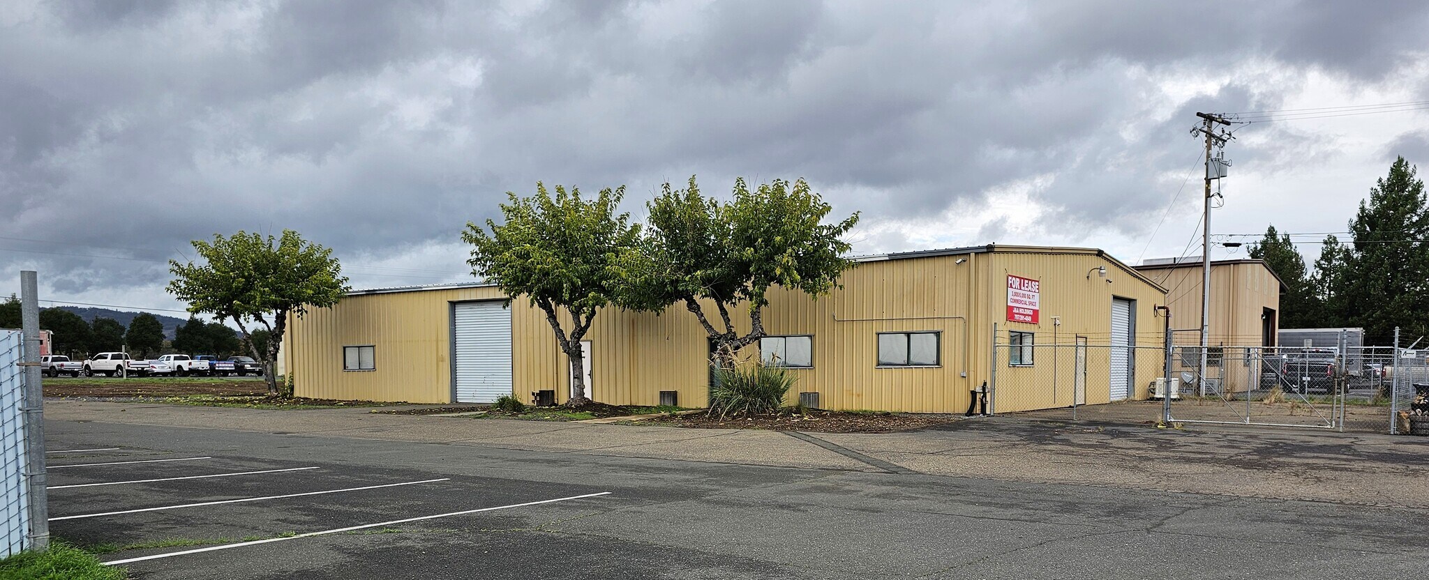 3680 Christy Ln, Ukiah, CA for lease Building Photo- Image 1 of 9