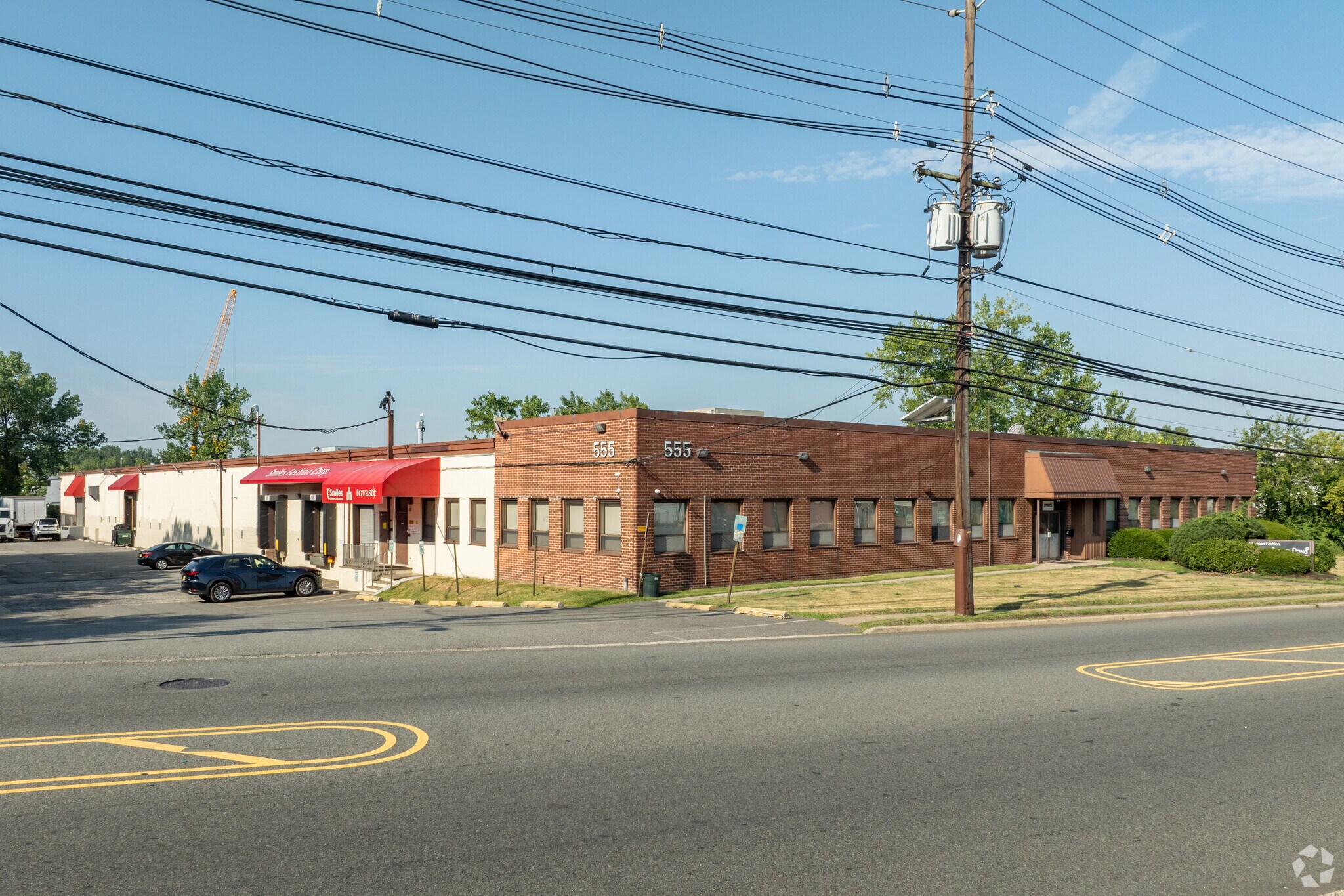 555 Secaucus Rd, Secaucus, NJ à louer Photo du bâtiment- Image 1 de 9