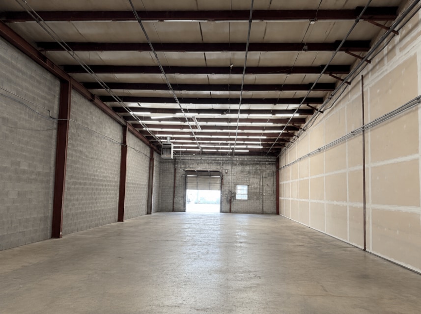 22 Commerce Rd, Fairfield, NJ for lease Interior Photo- Image 1 of 2