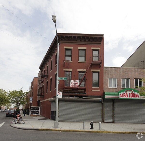 45 Claver Pl, Brooklyn, NY à vendre - Photo du bâtiment - Image 3 de 23