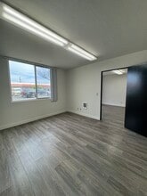 1725 Monrovia Ave, Costa Mesa, CA for lease Interior Photo- Image 2 of 4