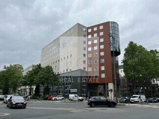 Plus de détails pour 149 Boulevard De La Bataille De Stalingrad, Villeurbanne - Bureau à louer