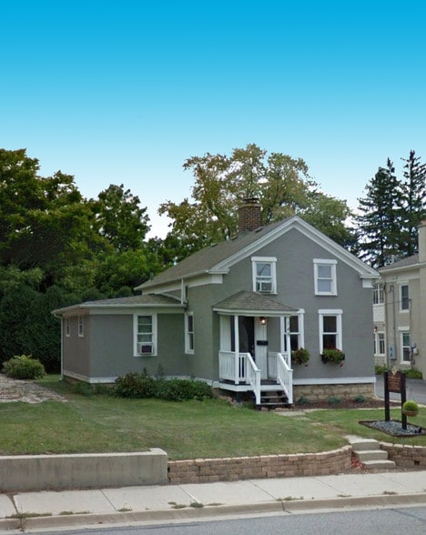 148 N Washington St, Naperville, IL for sale - Other - Image 1 of 4