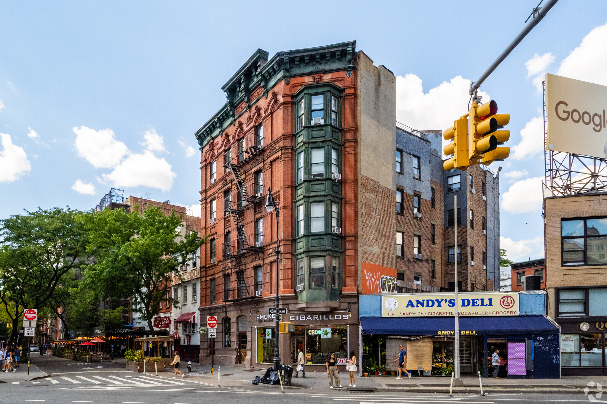 61 Grove St, New York, NY for sale Primary Photo- Image 1 of 1