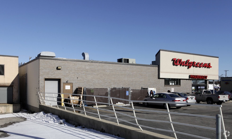 1010 Park Ave, Cranston, RI for lease - Building Photo - Image 2 of 3