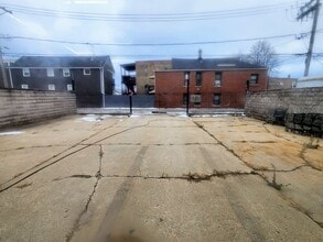 3540-3542 S Halsted St, Chicago, IL à louer Photo intérieure- Image 2 de 3