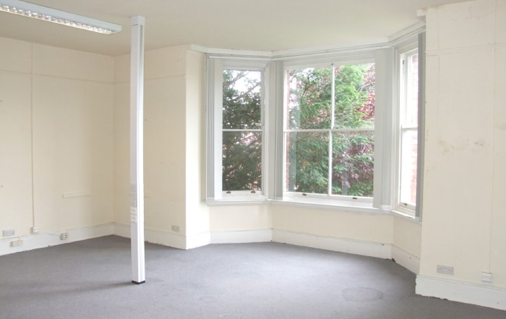 19 High St, Tewkesbury for lease - Interior Photo - Image 2 of 8
