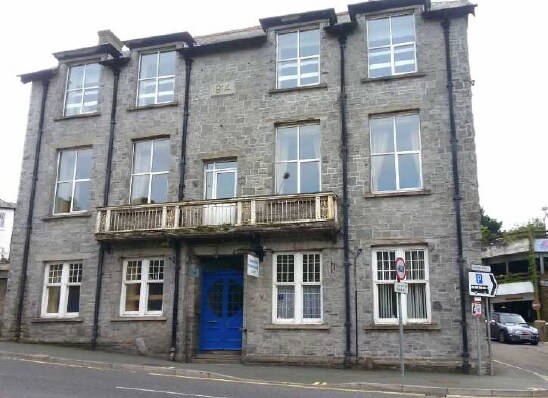 9 Western Rd, Launceston à louer - Photo principale - Image 3 de 3