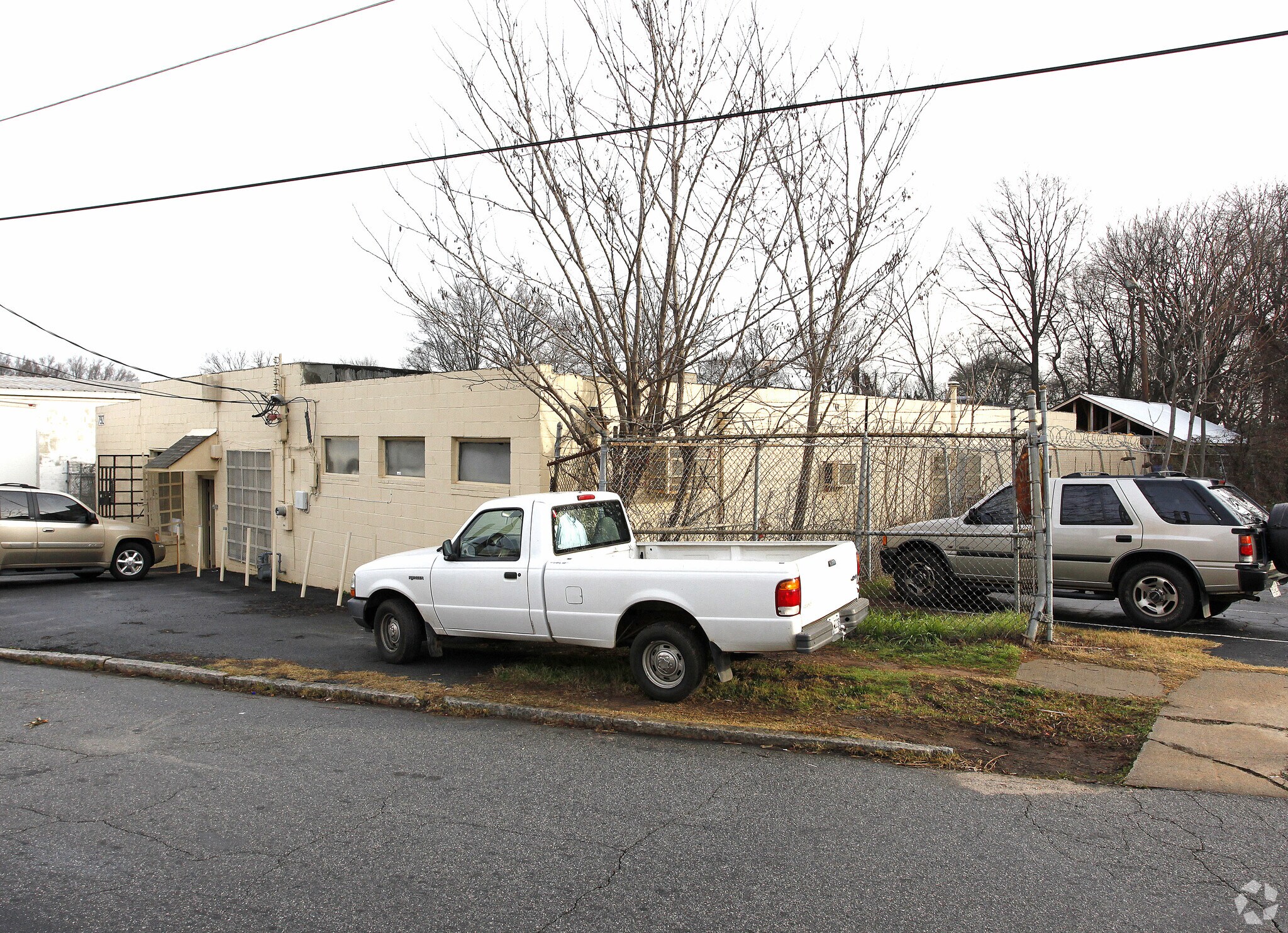 792 SW Windsor St, Atlanta, GA for lease Primary Photo- Image 1 of 25