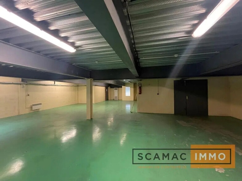 Industrial in Boissy-Saint-Léger for lease - Building Photo - Image 2 of 6
