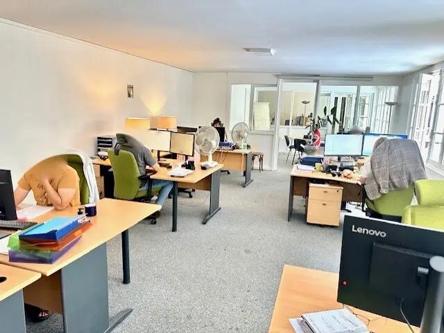 Bureau dans Paris à louer - Photo du bâtiment - Image 3 de 15