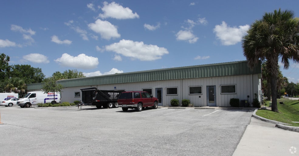 6618-6628 26th Ct E, Sarasota, FL for lease - Building Photo - Image 3 of 50