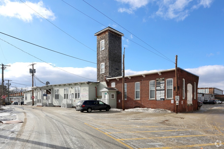 5 Pine Street Ext, Nashua, NH for lease - Primary Photo - Image 1 of 5