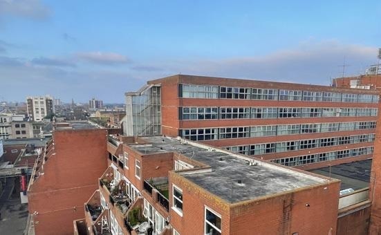 Chatsworth Rd, Worthing for lease - Aerial - Image 3 of 8