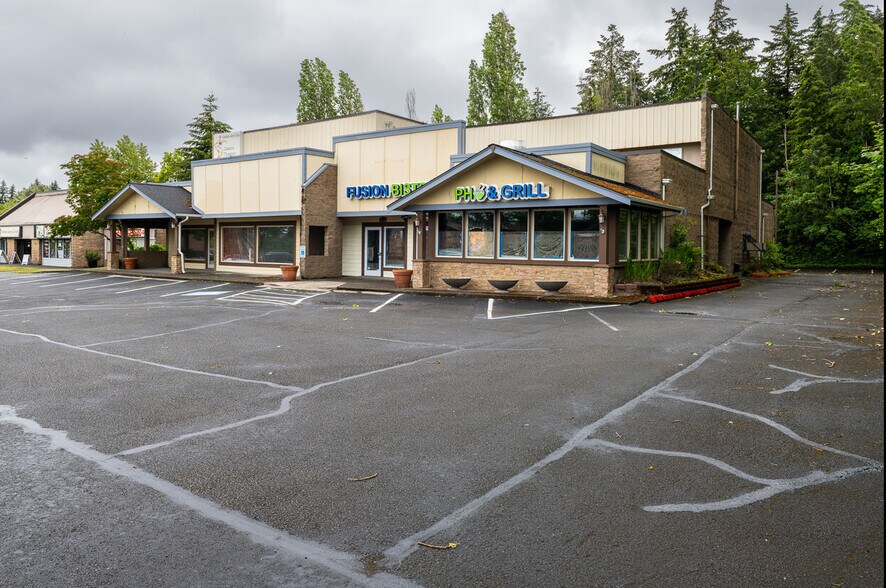 2709-2811 Bridgeport Way, Tacoma, WA à louer - Photo du bâtiment - Image 1 de 16