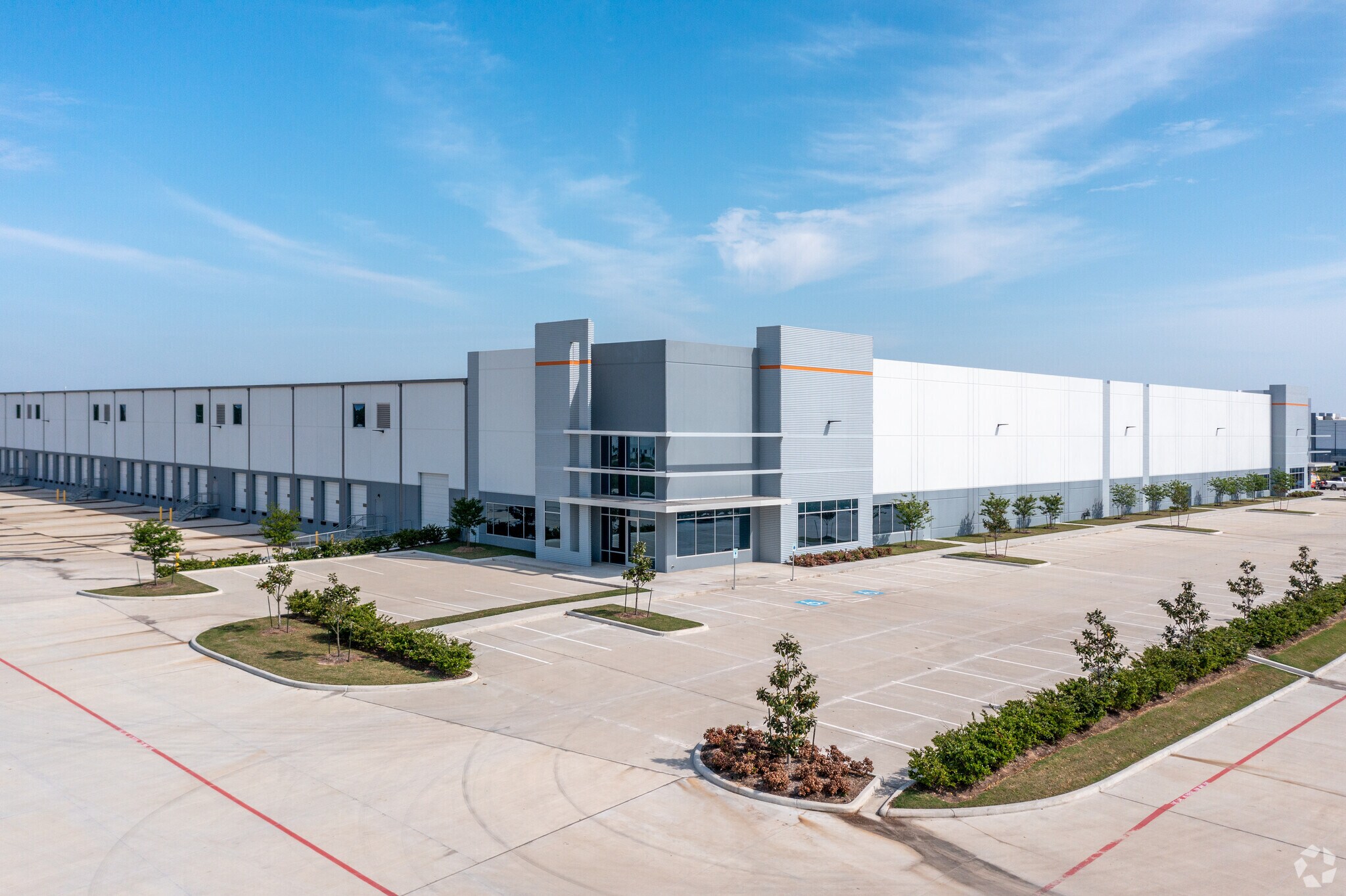 411 Cravens Rd, Missouri City, TX for lease Primary Photo- Image 1 of 5