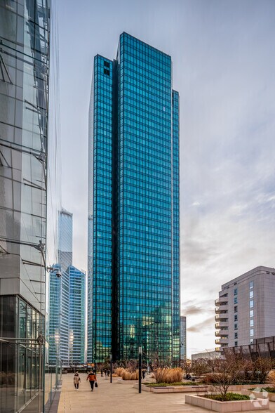 Bureau dans Courbevoie à louer - Photo principale - Image 1 de 40