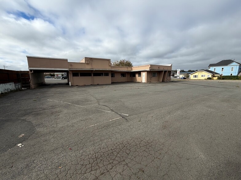 874 Main St, Fortuna, CA for sale - Building Photo - Image 3 of 8