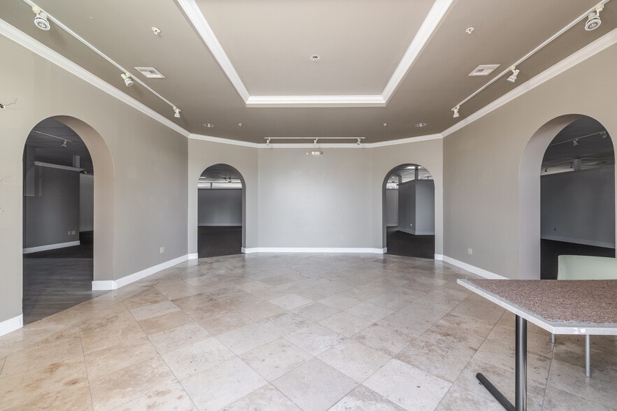 2606 Sepulveda Blvd, Torrance, CA for lease - Matterport 3D Scan - Image 2 of 10