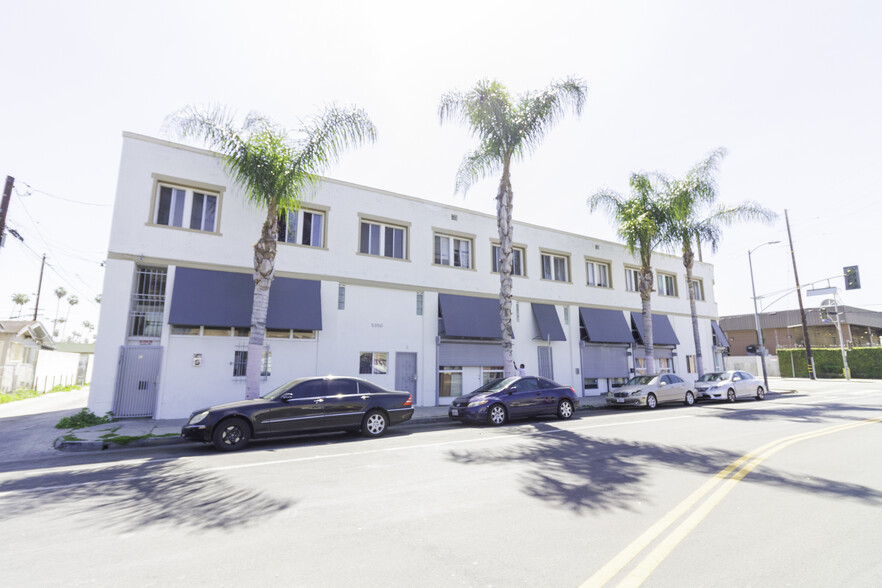 2329 W 54th St, Los Angeles, CA for sale - Building Photo - Image 1 of 1