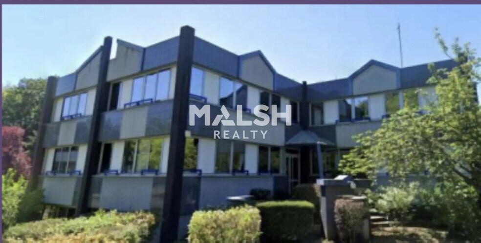 Office in Lissieu for sale - Building Photo - Image 3 of 10