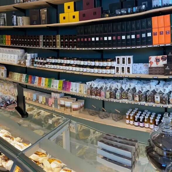 Commerce de détail dans Paris à louer - Photo du bâtiment - Image 3 de 4