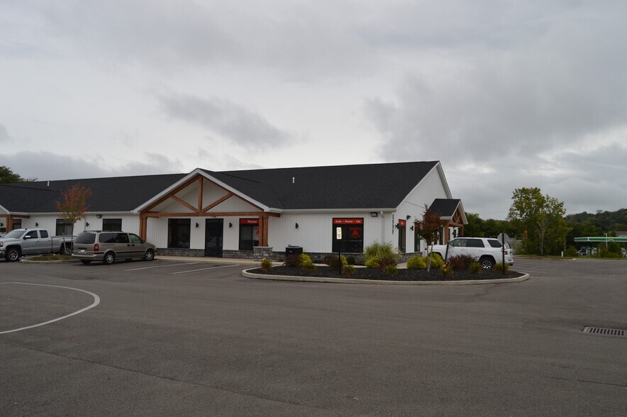 2656 N Columbus St, Lancaster, OH à louer - Photo du bâtiment - Image 1 de 8