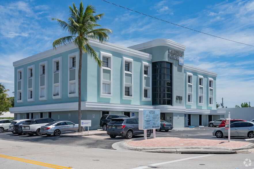 4750 N Federal Hwy, Fort Lauderdale, FL for lease - Primary Photo - Image 1 of 5