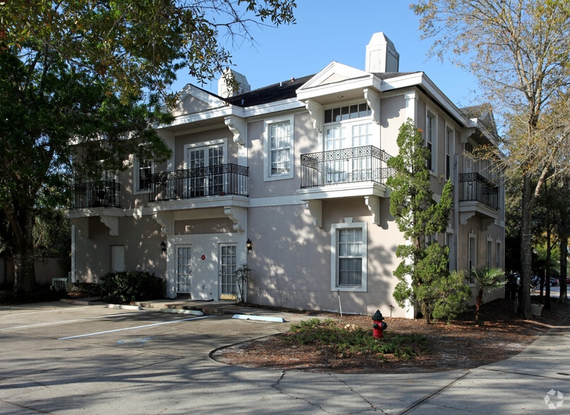 202 Lookout Pt, Maitland, FL à louer - Photo du bâtiment - Image 2 de 2