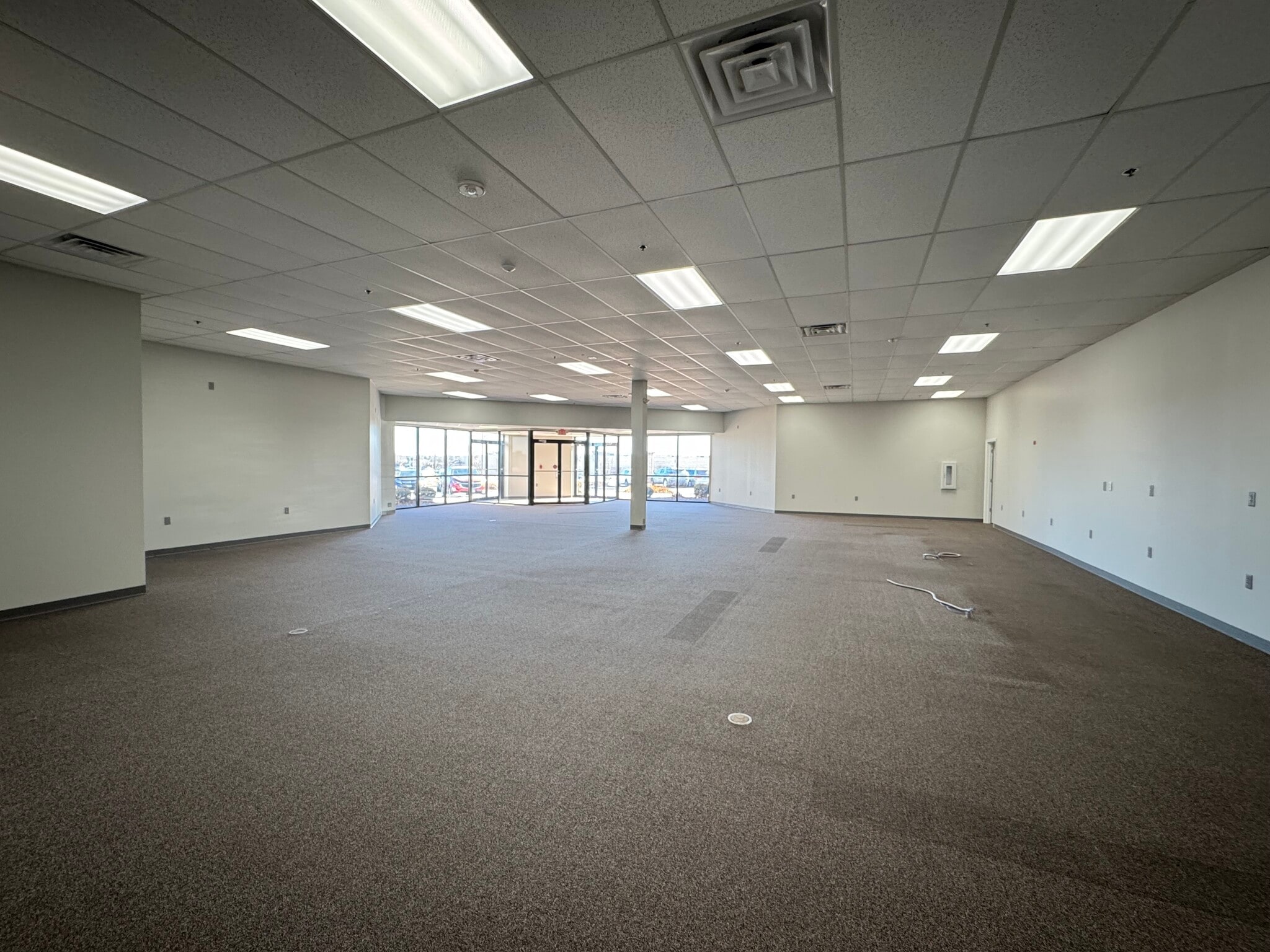 107 Mall Dr, Normal, IL for lease Building Photo- Image 1 of 8